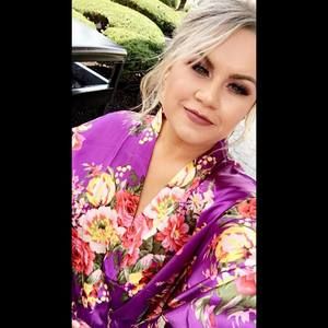 Meet your Posher, Cara